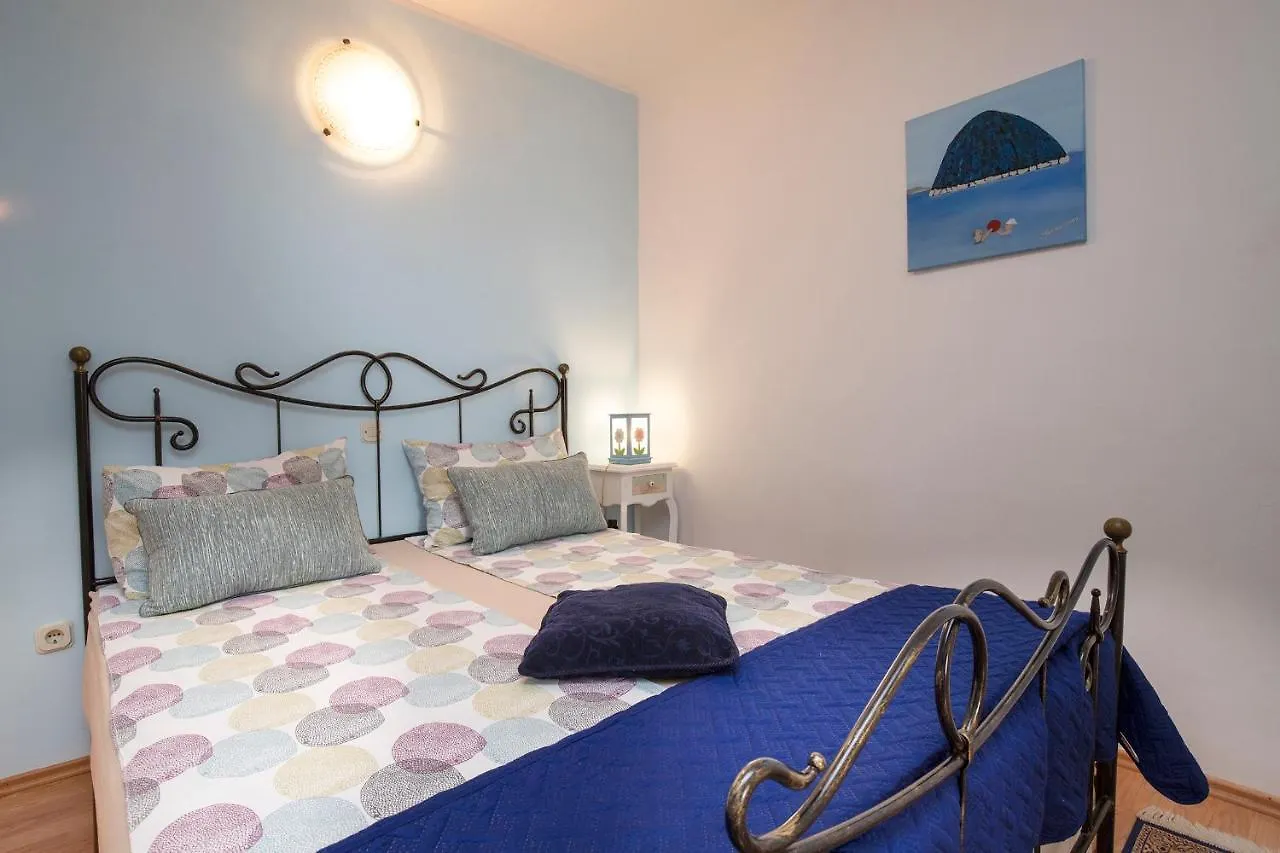 Apartments Barica 641 Vrsar Croatia